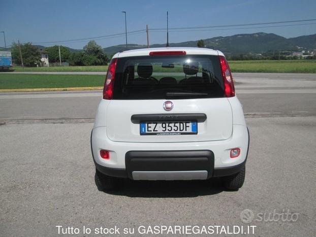 FIAT Panda 0.9 TwinAir Turbo S&S 4x4 IVA ESPOSTA