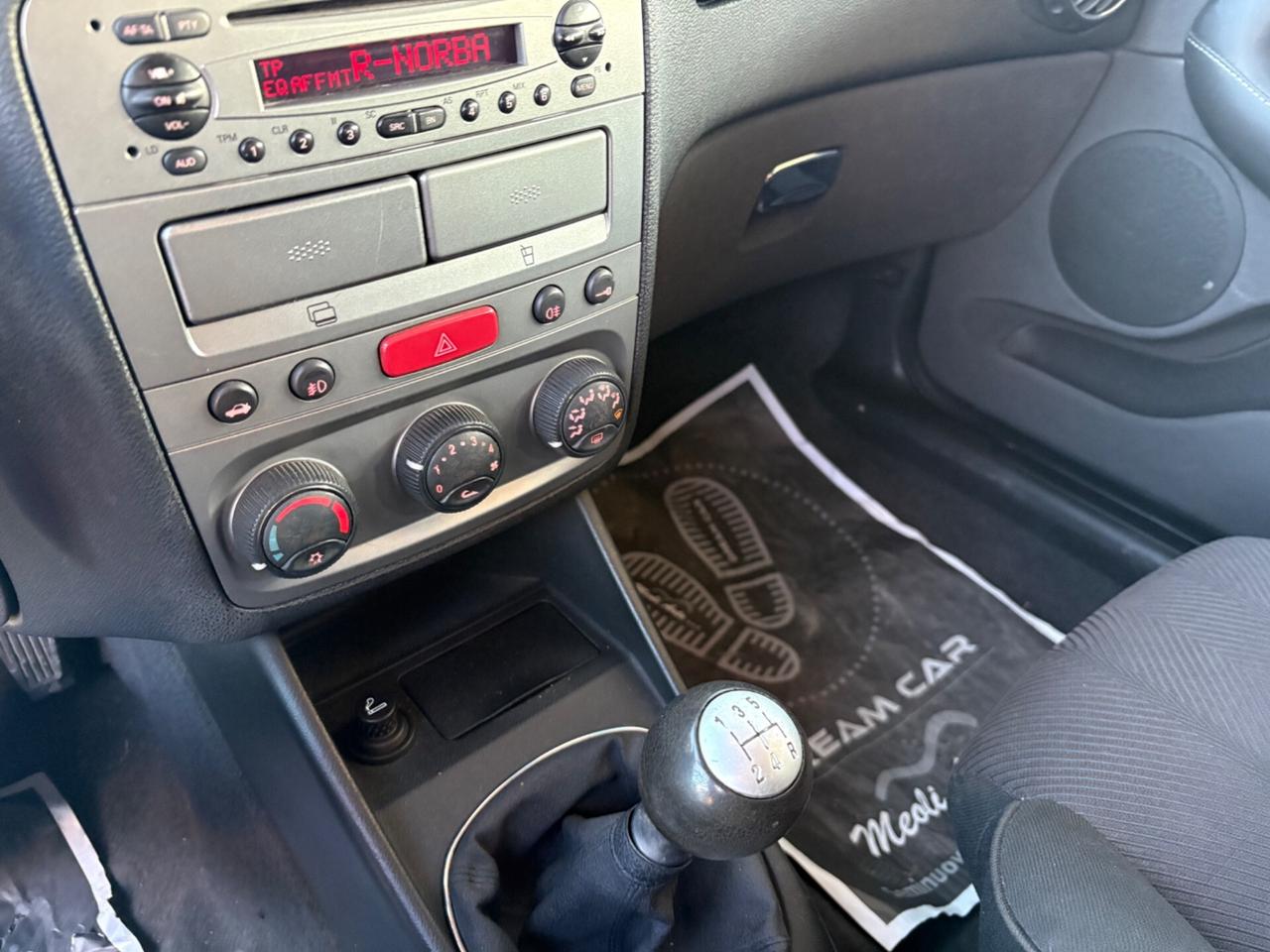 Alfa Romeo 147 1.9 JTD 115cv 153000KM!