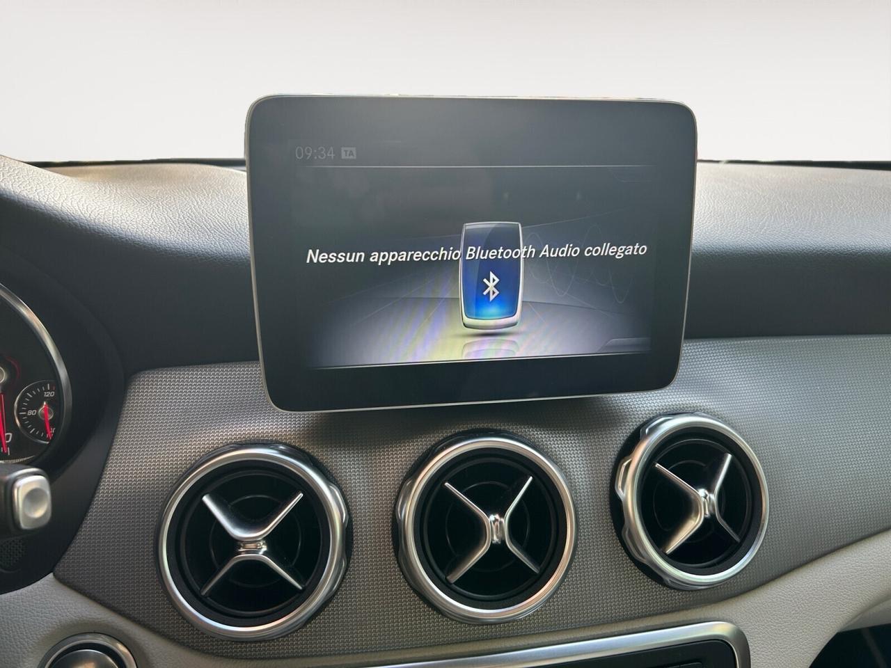 Mercedes-benz GLA 200 d Automatic Premium