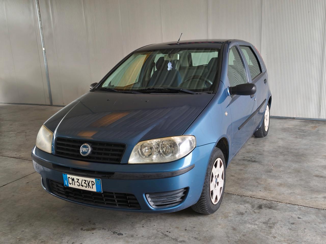 Fiat Punto 1.2i 5 porte