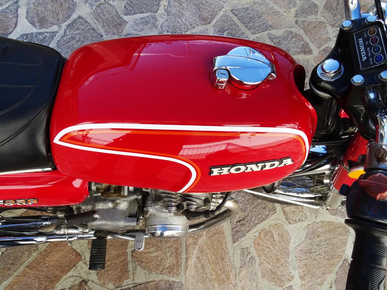 Honda CB 750 four ANNO 1975