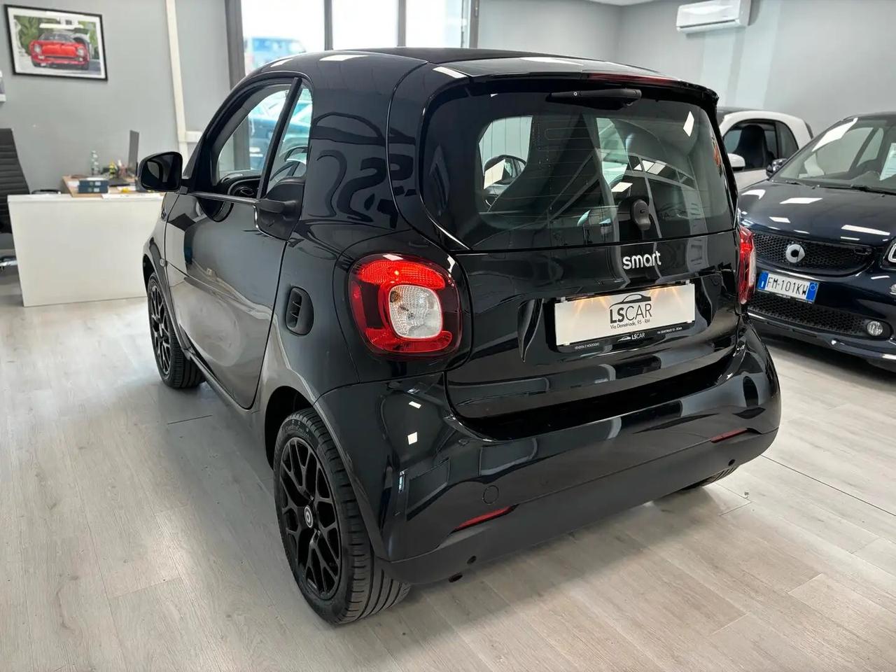 Smart ForTwo 70 1.0 Passion~UniPro~Km e Tagliandi Certificati~Promo Finanziamento~Pronta Consegna