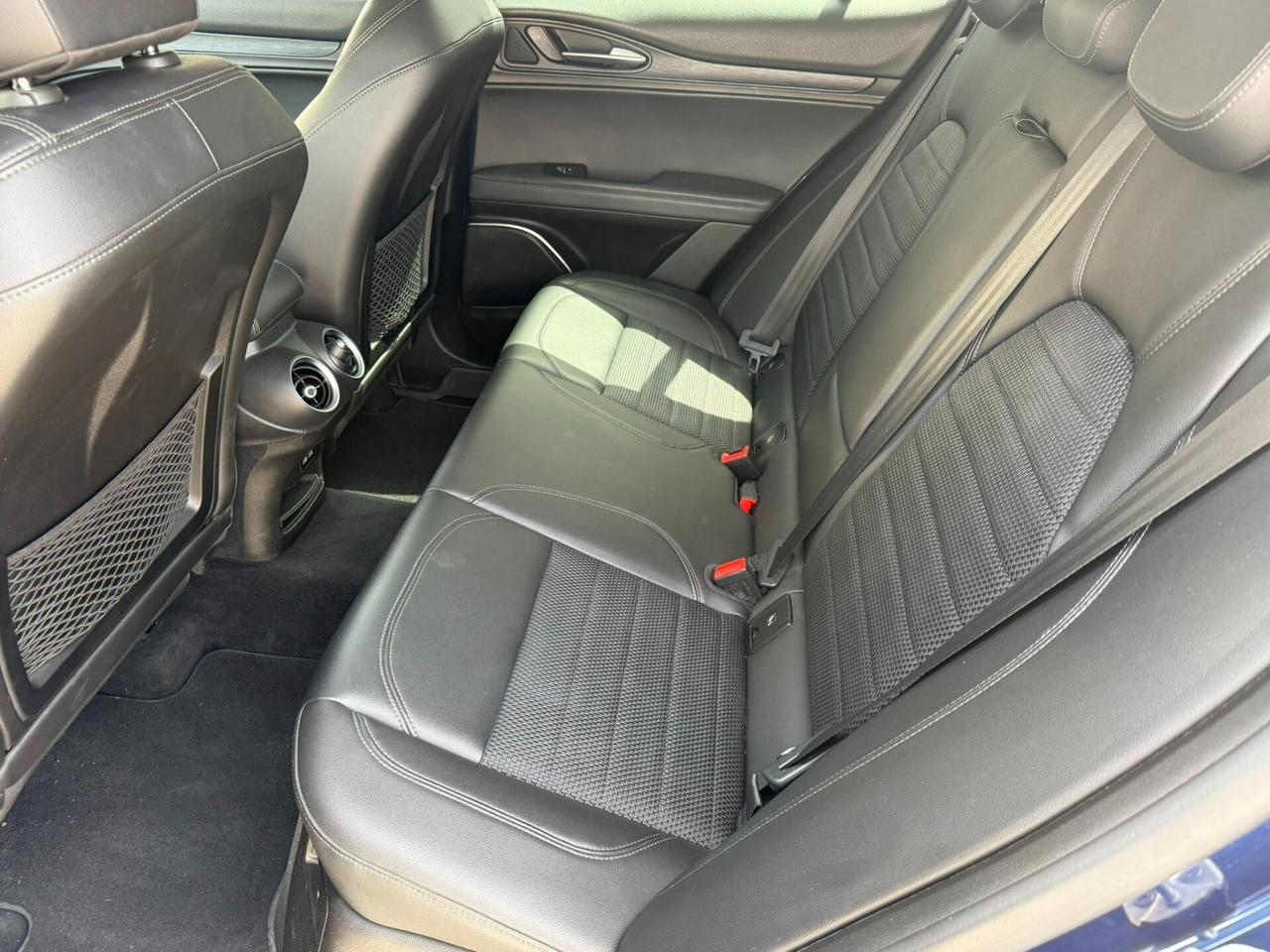 Alfa Romeo Stelvio 2.2 Turbodiesel 210 CV AT8 Q4 Executive