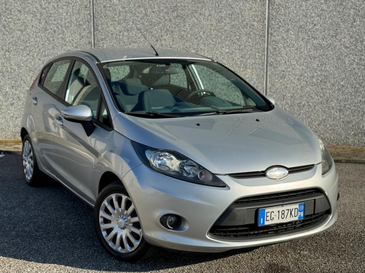 Ford Fiesta 1.2 82 CV 5 porte , Neopatentati