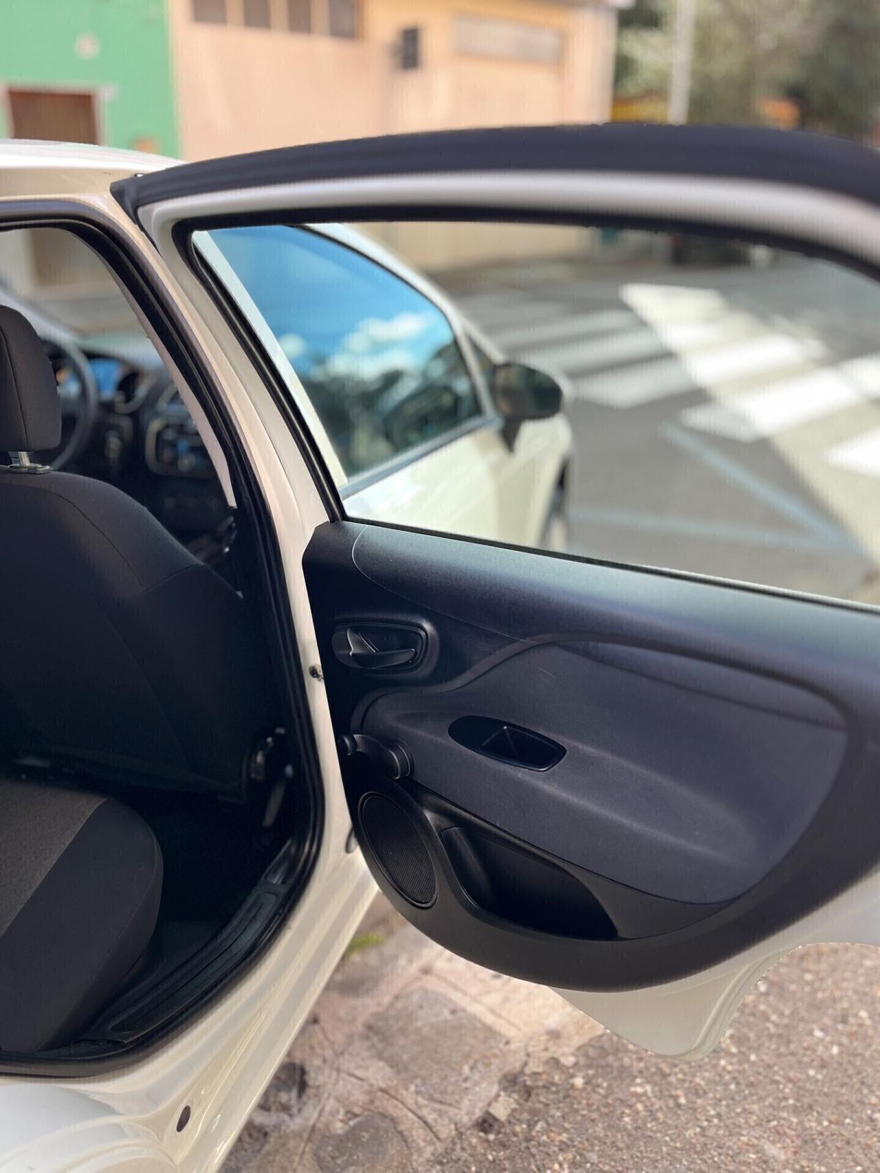 Fiat Punto 1.2 8V 5 porte Street