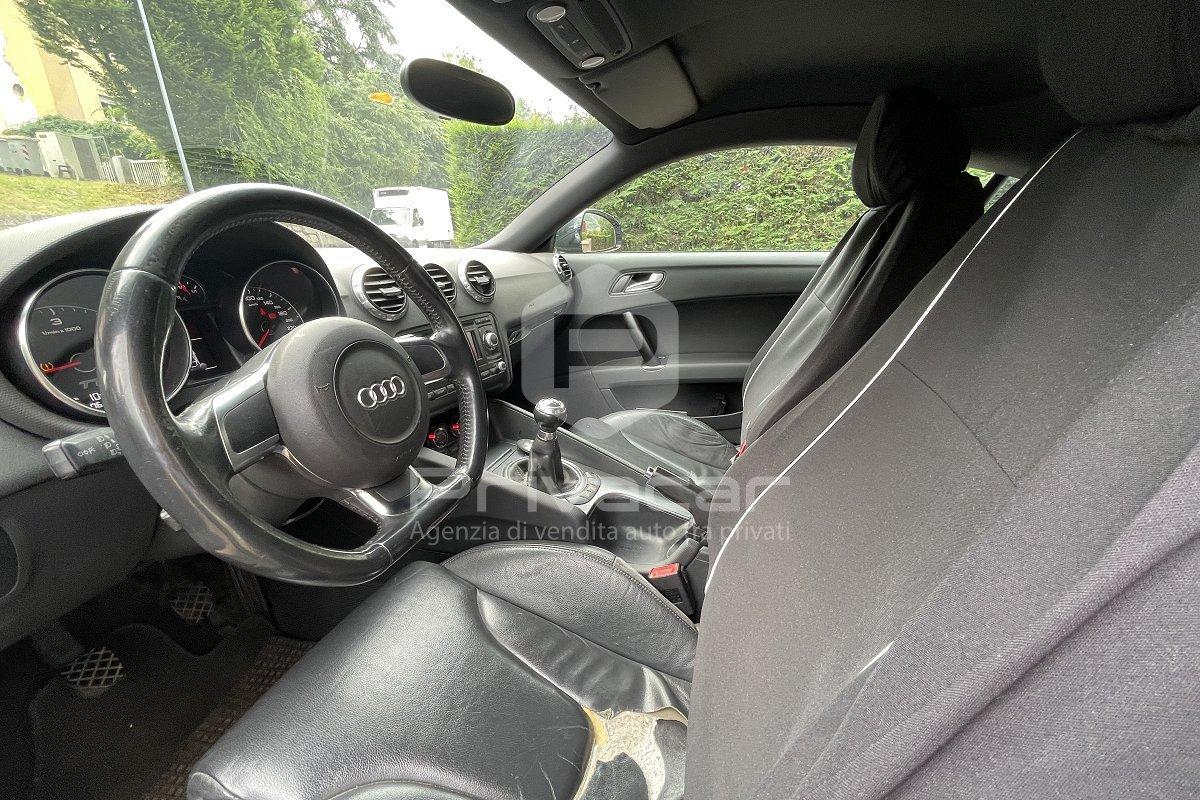 AUDI TT Coupé 2.0 TDI quattro Advanced