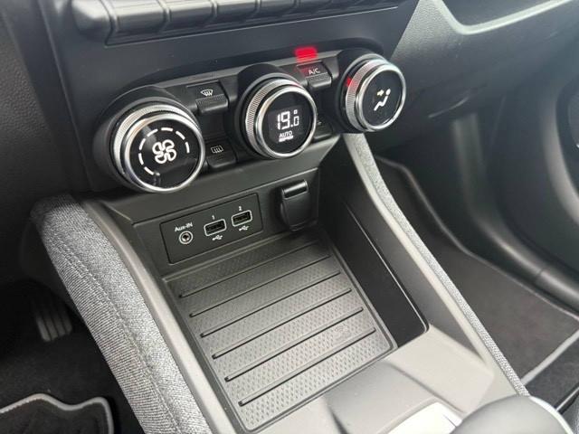 RENAULT Zoe Intens R135