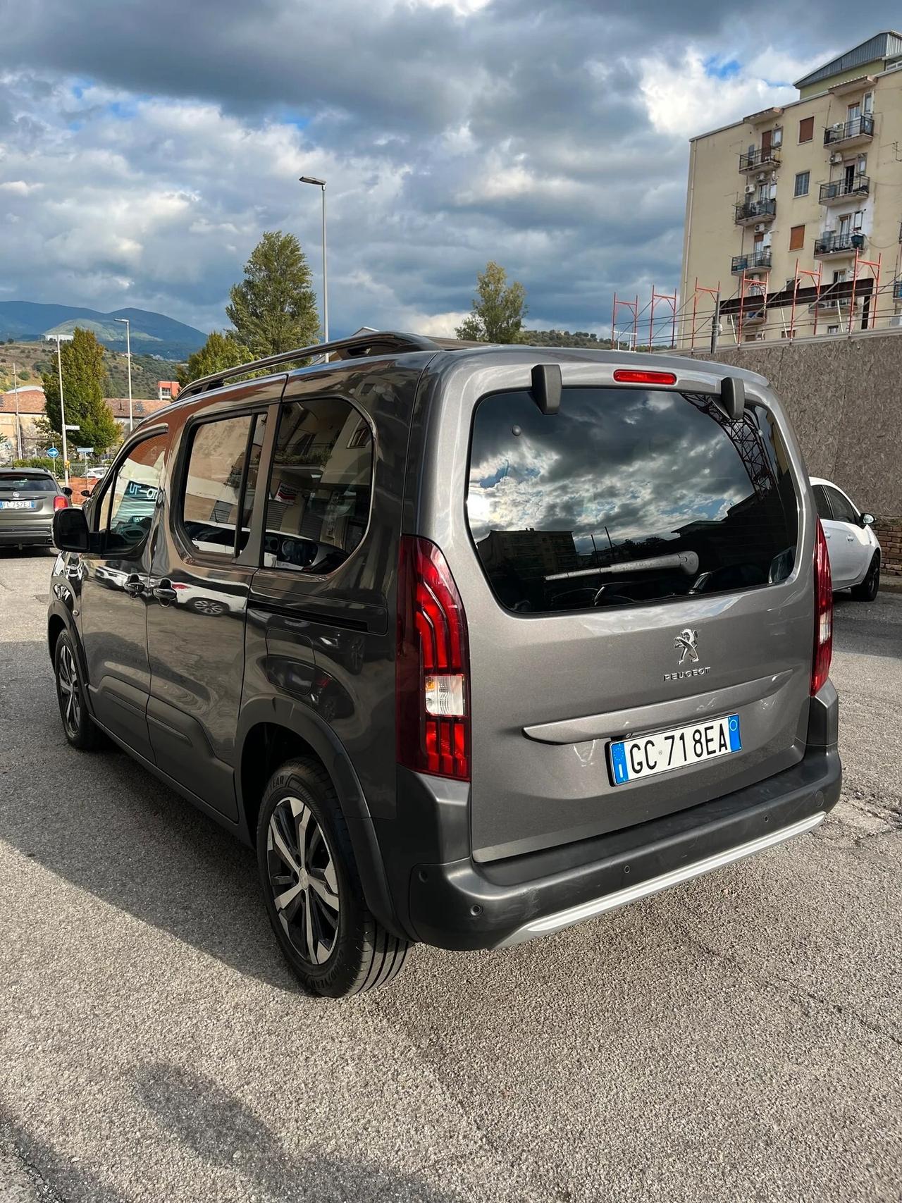 Peugeot Rifter BlueHDi 130 S&S EAT8 GT Line Standard