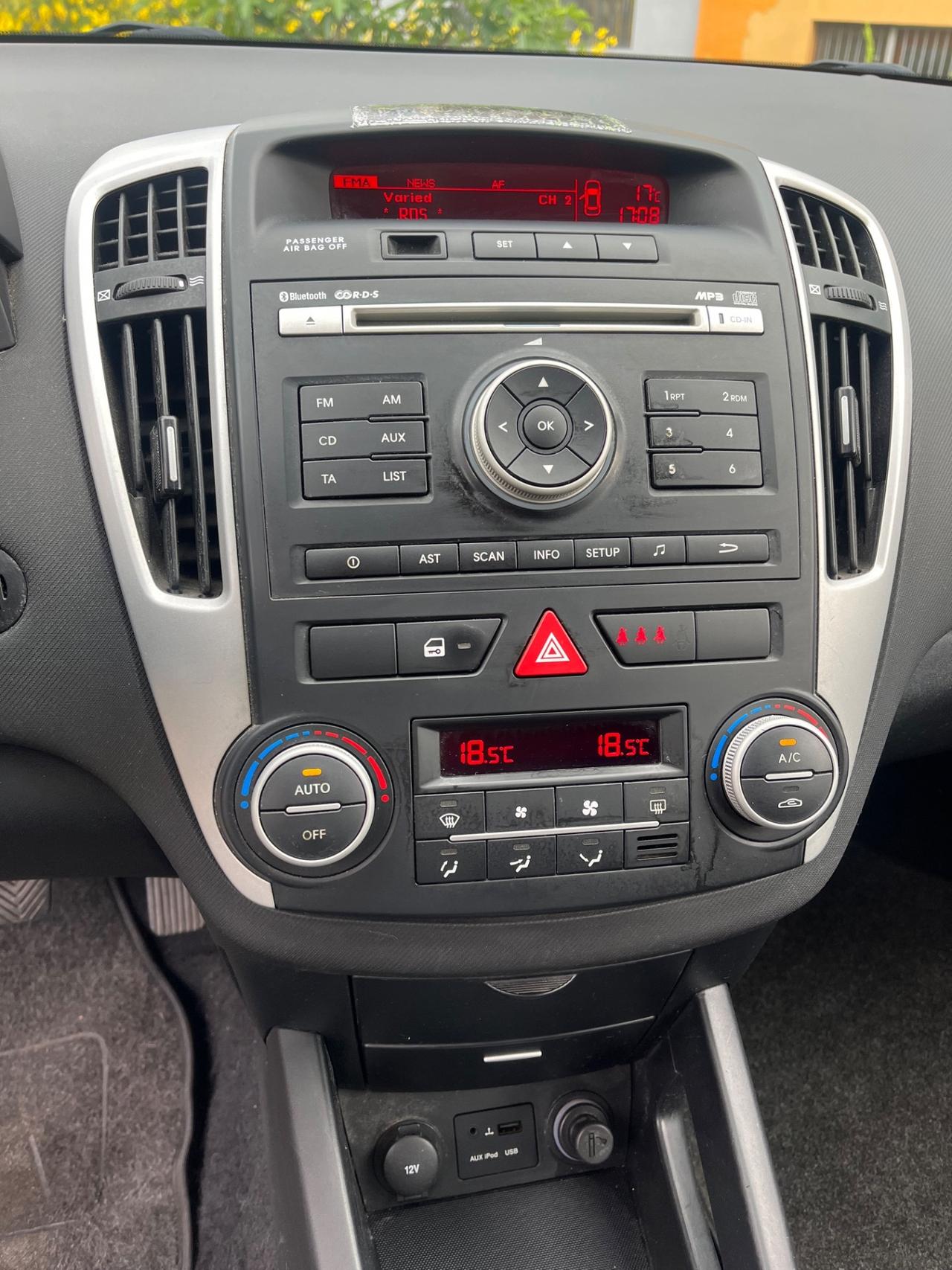 Kia Ceed Sportswagon cee'd Sp. Wag. 1.6 CRDi VGT 115CV EX