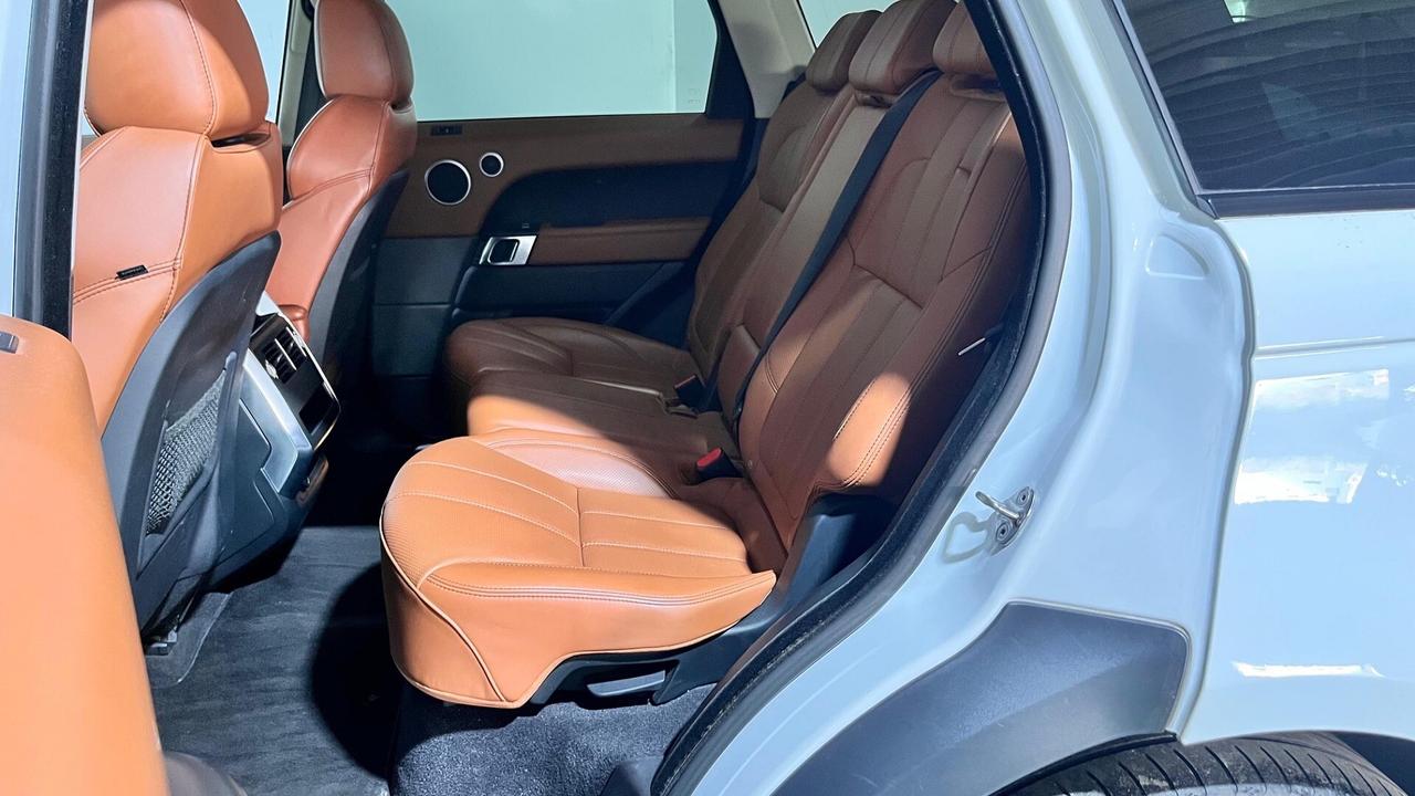 Land rover Ranger Rover Sport 3.0 TDV6 HSE