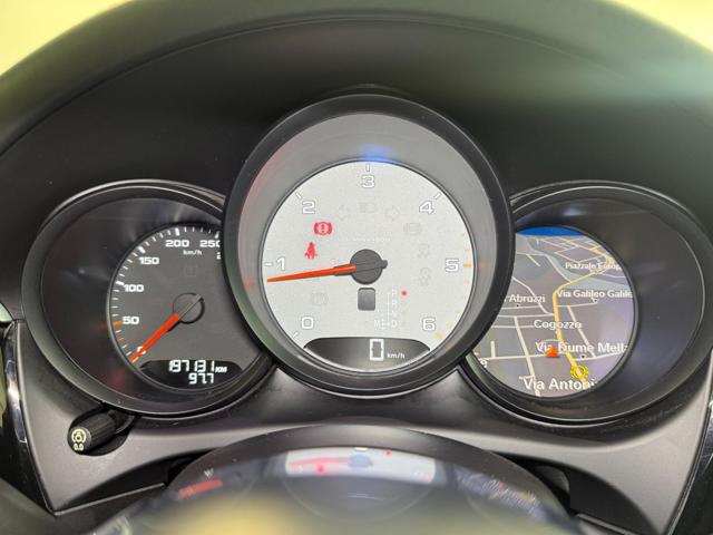 PORSCHE Macan 3.0 S Diesel / PDK / P.H.A.S.M.