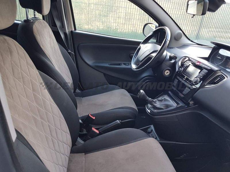 Lancia Ypsilon Ypsilon 1.3 mjt Platinum s&s 95cv my16