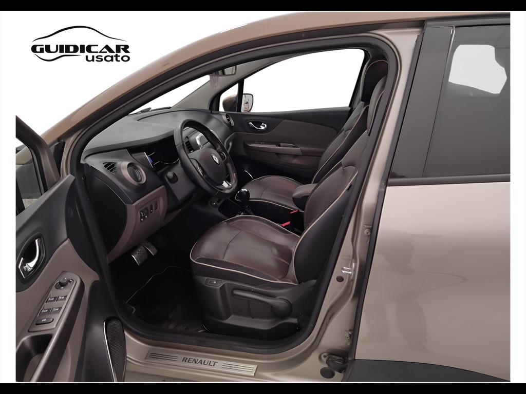 RENAULT Captur I 2013 - Captur 1.5 dci Iconic 90cv edc