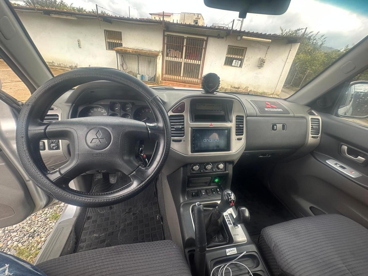 Mitsubishi Pajero 3.2 DI-D 16V 3p. Invite