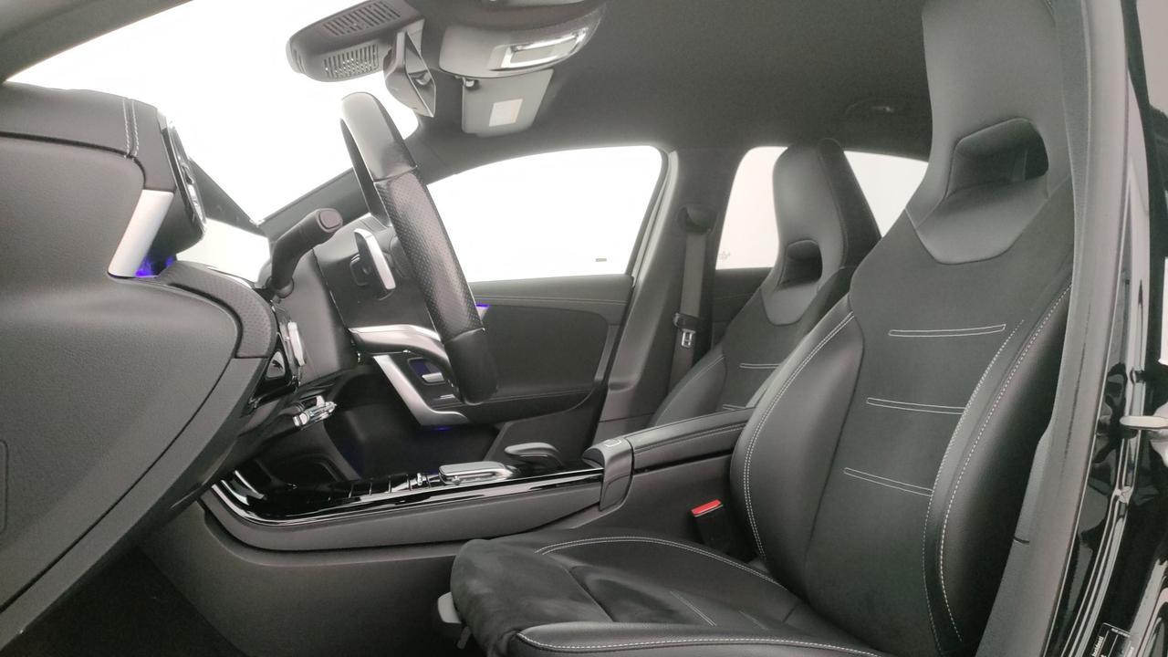 Mercedes-Benz Classe A - W177 2018 - A 180 d Premium auto