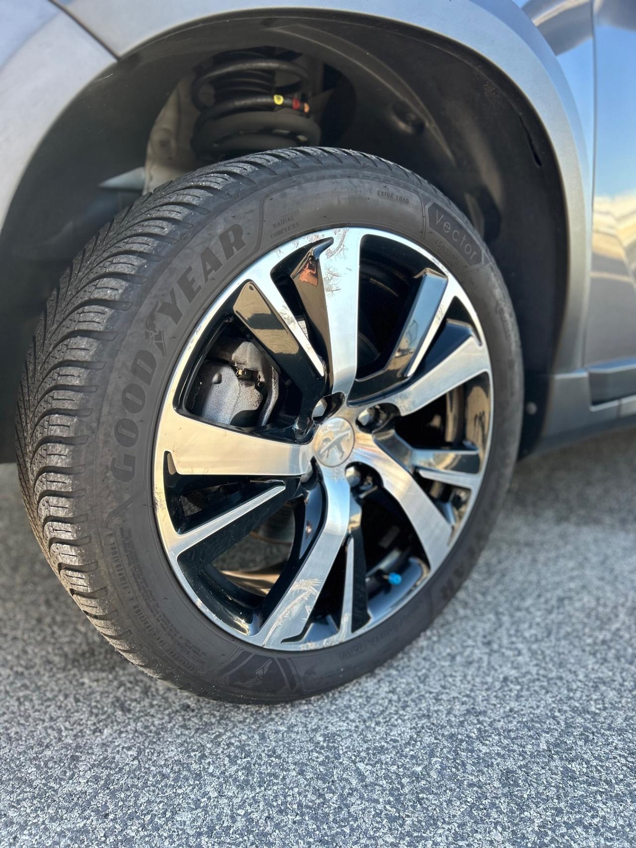 Peugeot 2008 PureTech Turbo 110 Allure