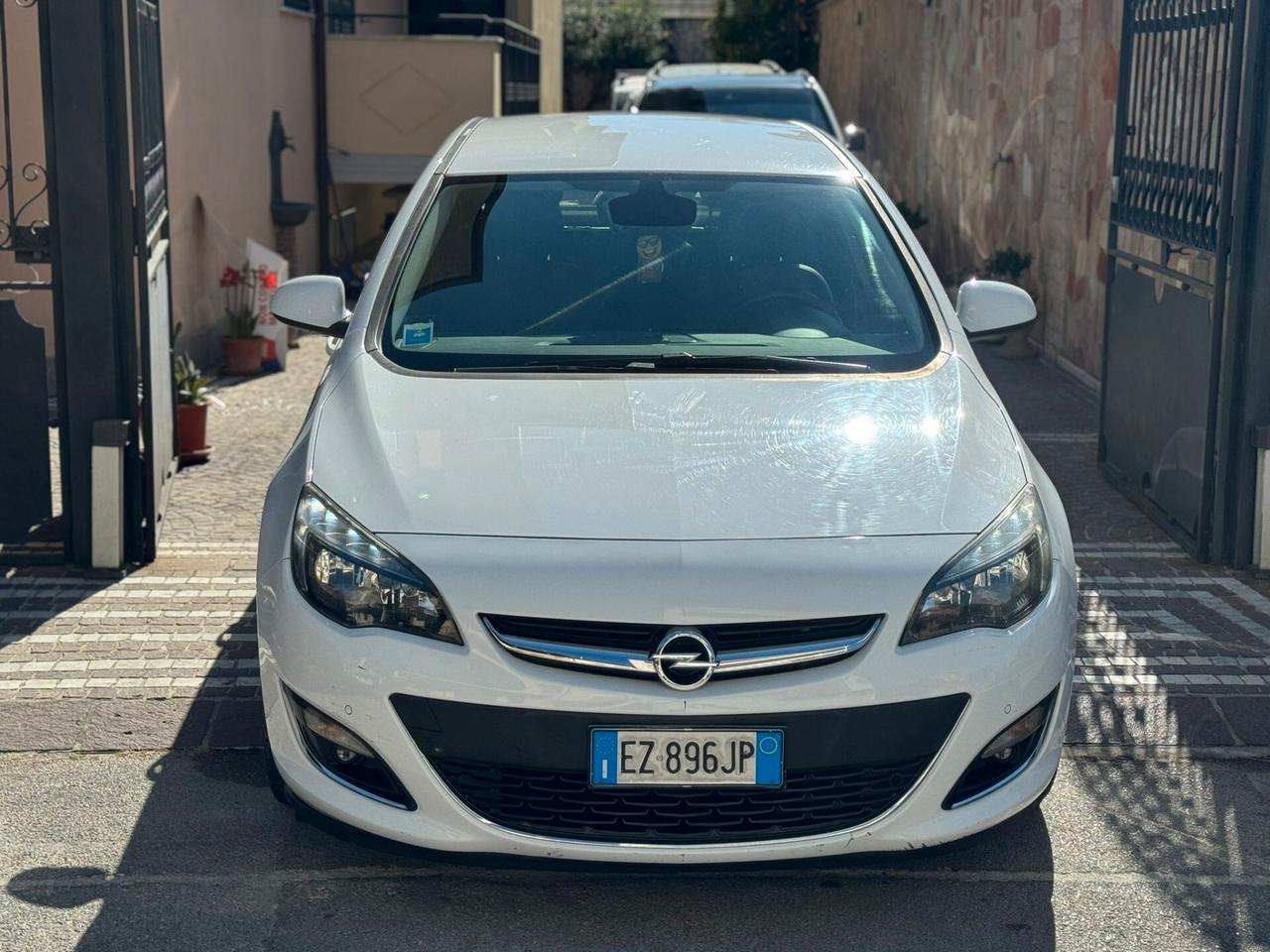Opel Astra 1.4 Turbo 140CV 5 porte GPL Tech Cosmo