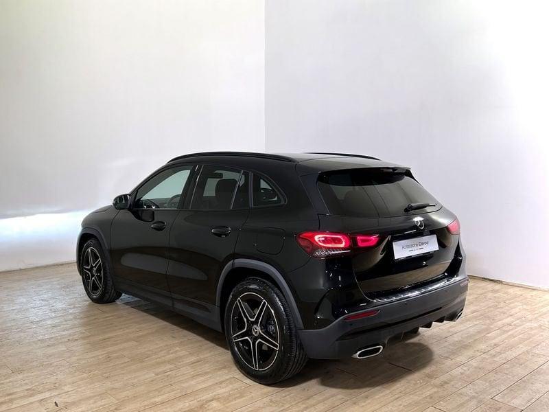 Mercedes-Benz GLA GLA 180 Premium auto