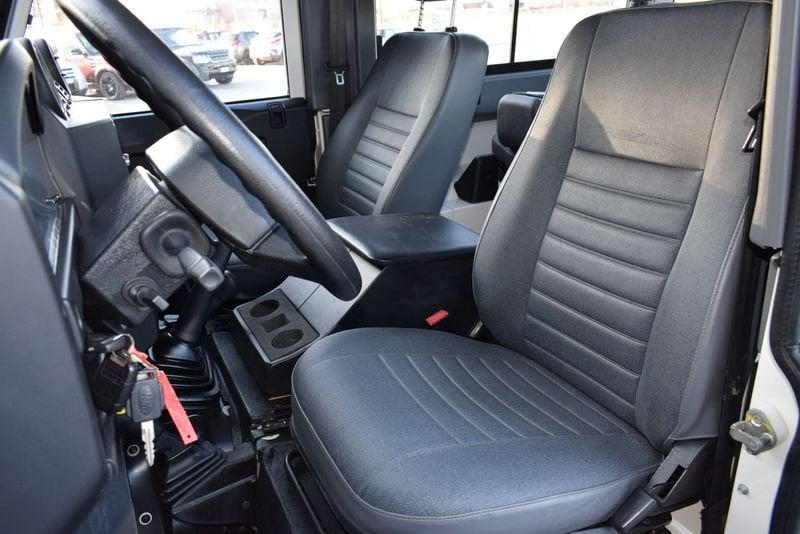 Land Rover Defender 90 2.4 TD4 SOLO 69000KM!!