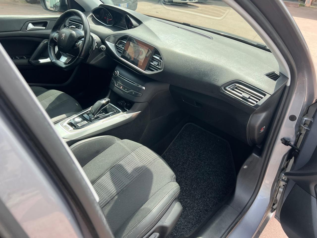 Peugeot 308 BlueHDi 130 S&S EAT8 Allure