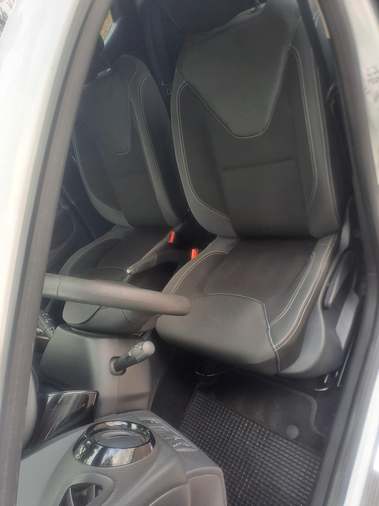 Renault Clio dCi 8V 90 CV StarteStop 5 porte Duel2