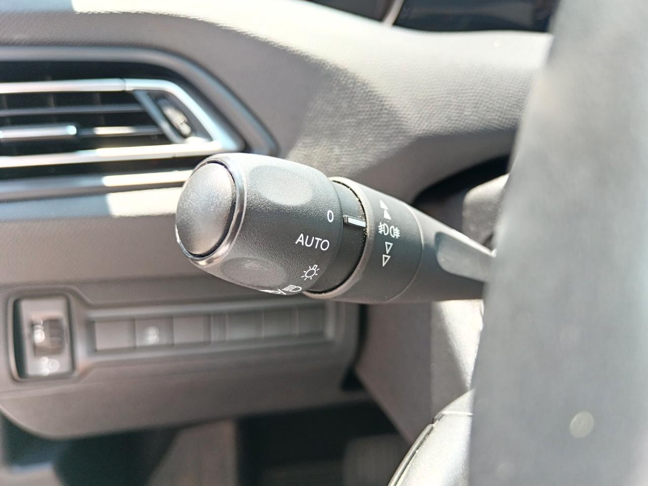 Peugeot 308 1.6 BLUEHDI 120CV NUOVISSIMA