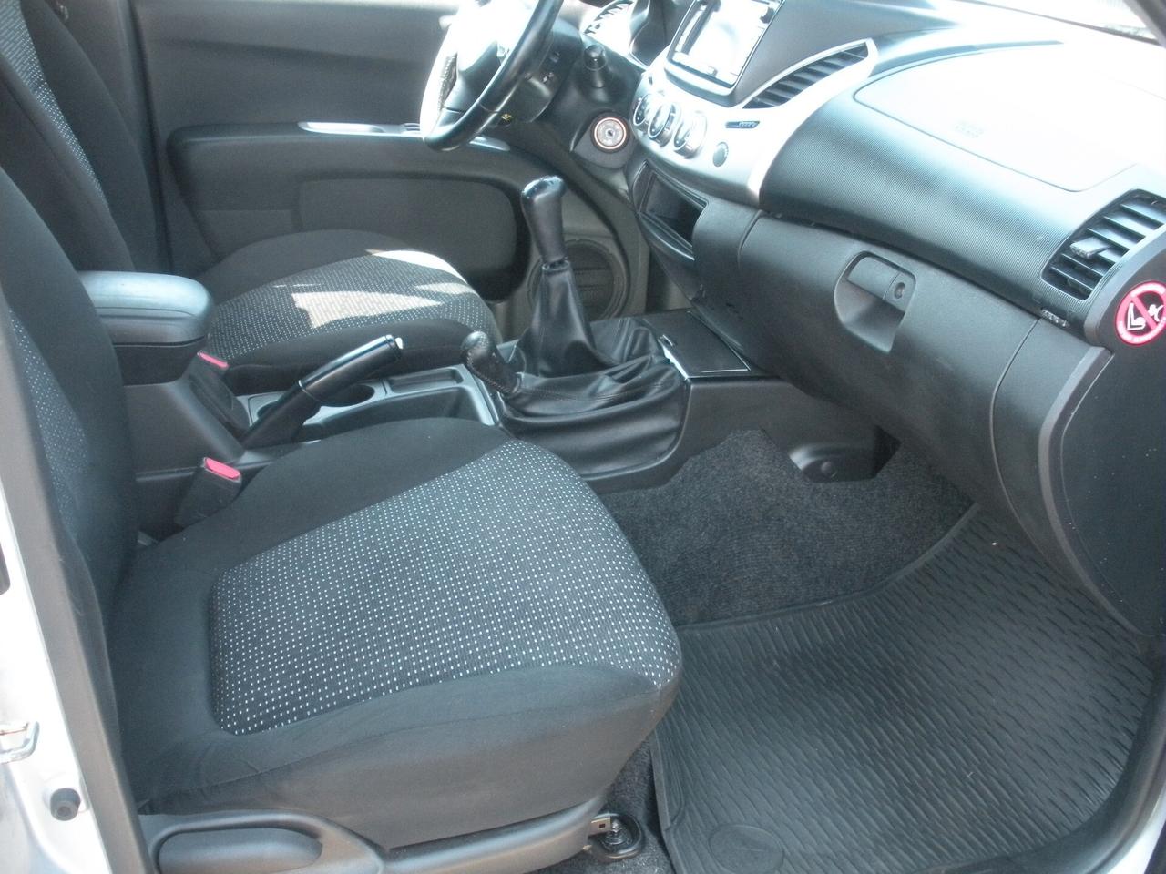 Mitsubishi L200 2.5 DI-D/178CV DC Intense Plus DPF