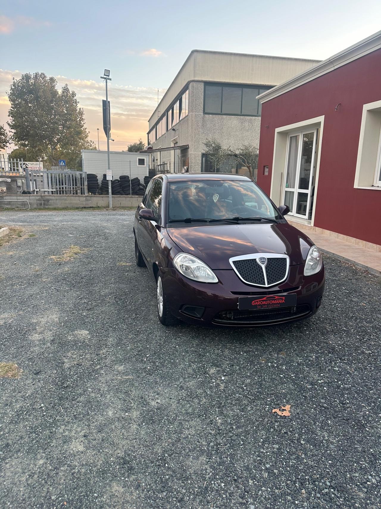 Lancia Ypsilon 1.200 benzina