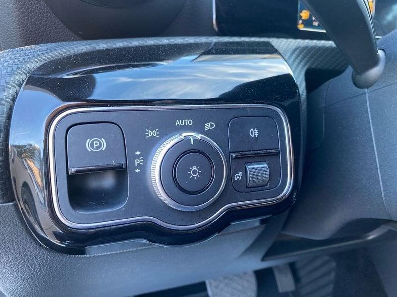 Mercedes-Benz Classe A A 180 d Sport auto