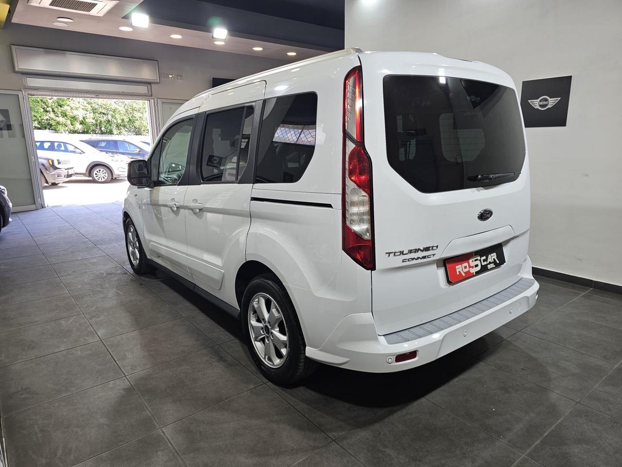 Ford Tourneo Connect 1.6 TDCi 115 CV Titanium