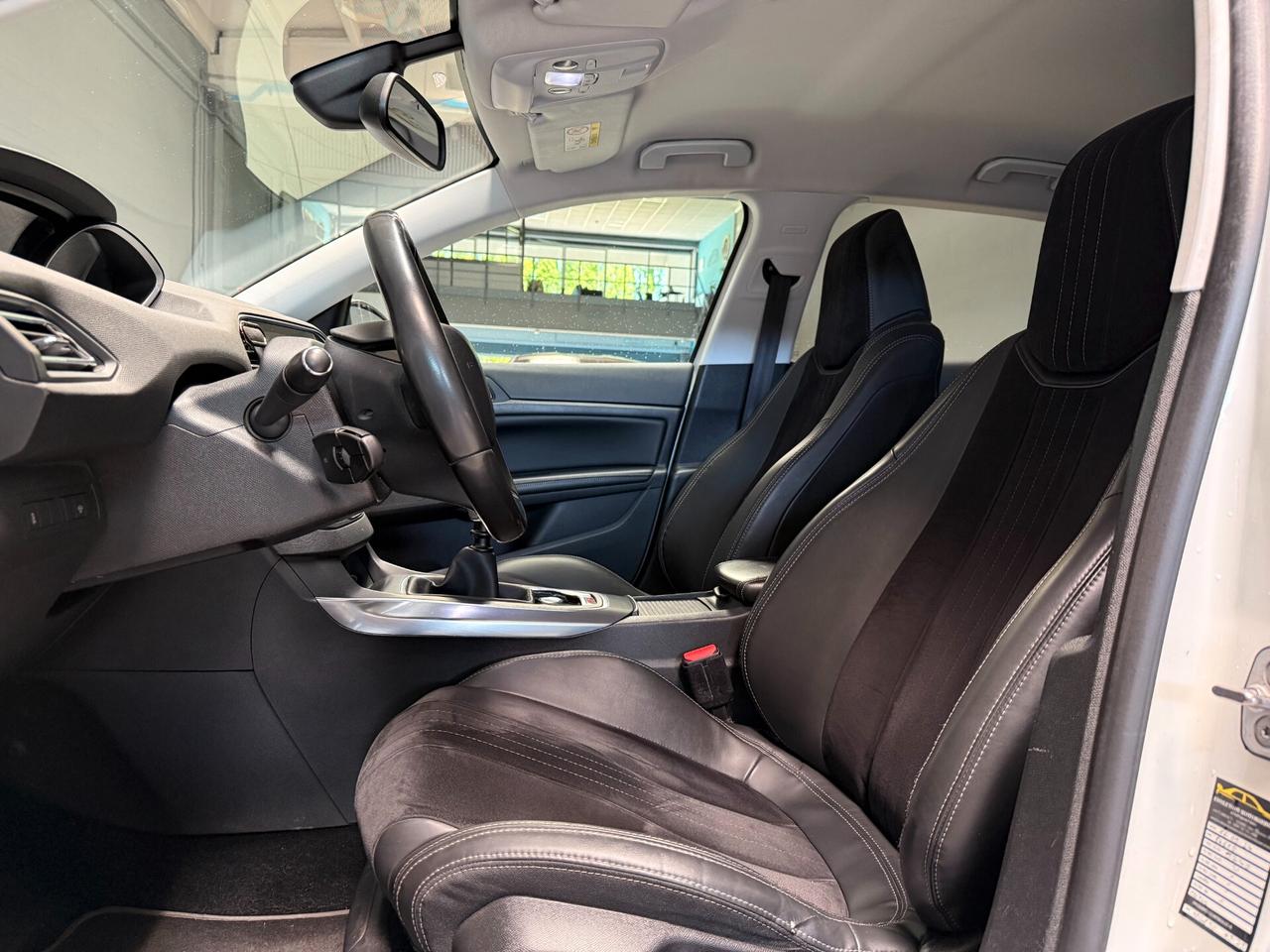 Peugeot 308 1.6 THP 125 CV Allure