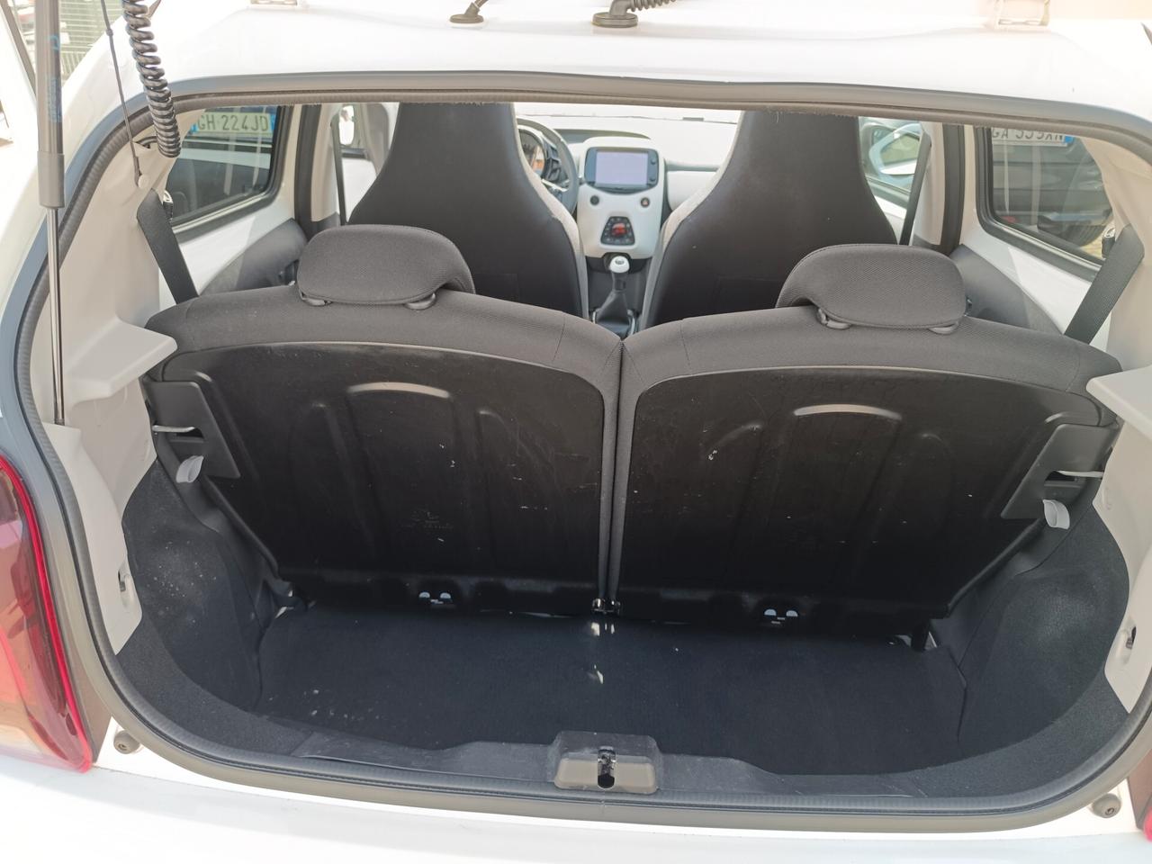 Peugeot 108 PureTech 82 5 porte Active TOP!