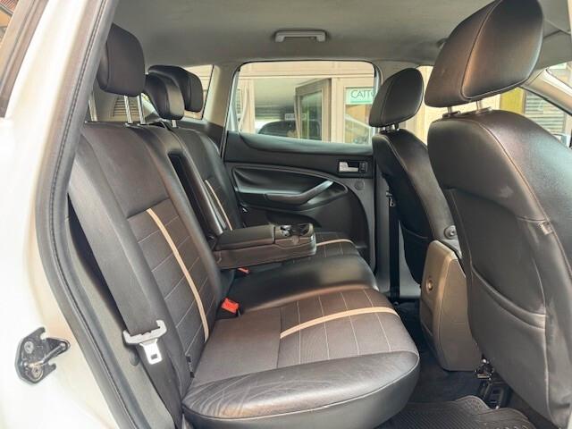 Ford Kuga 2.0 TDCi 136 CV 4WD Titanium