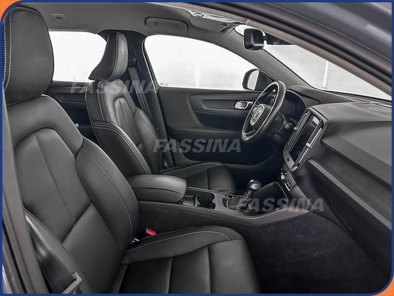 Volvo XC40 XC40 T2 Momentum Core