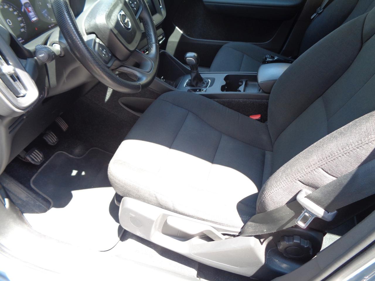 Volvo XC40 T3 Momentum
