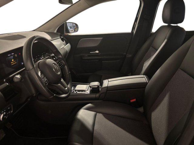 MERCEDES-BENZ GLA 200 d Automatic Business Extra