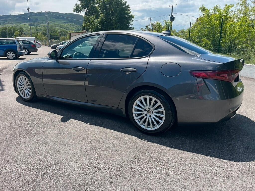 Alfa Romeo Giulia 2.2 Turbodiesel 136 CV AT8 Super