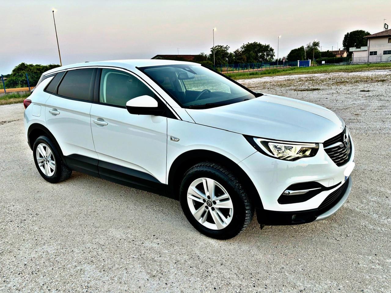 Opel Grandland X 1.5 diesel Ecotec Innovation 2020