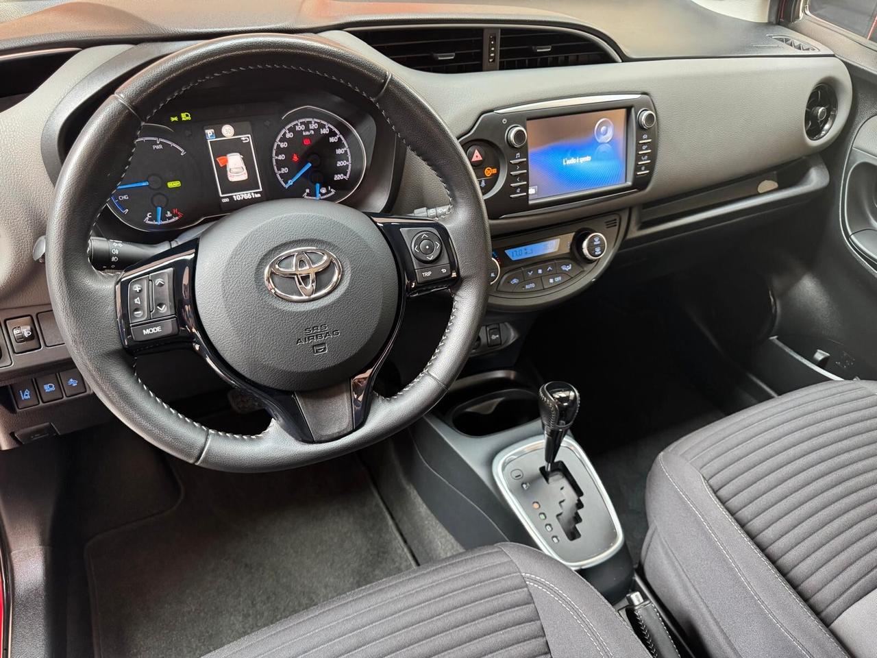 Toyota Yaris 1.5 Hybrid 5 porte Active