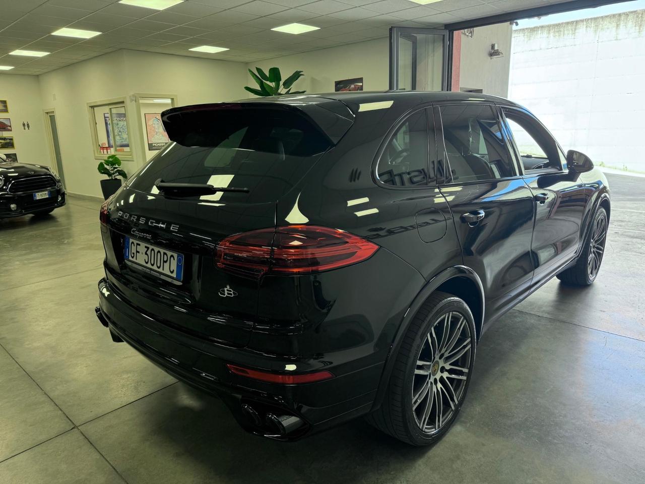 Porsche Cayenne 3.0 Diesel Platinum Edition