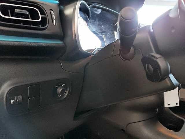 Citroen C3 C3 1.2 puretech Shine s&s 83cv neopatentati