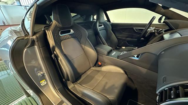 JAGUAR F-Type 5.0 V8 450 CV aut Coupé R-Dynamic Black