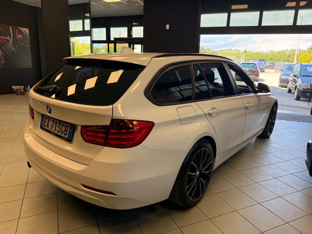 Bmw 318d Touring Sport 2014