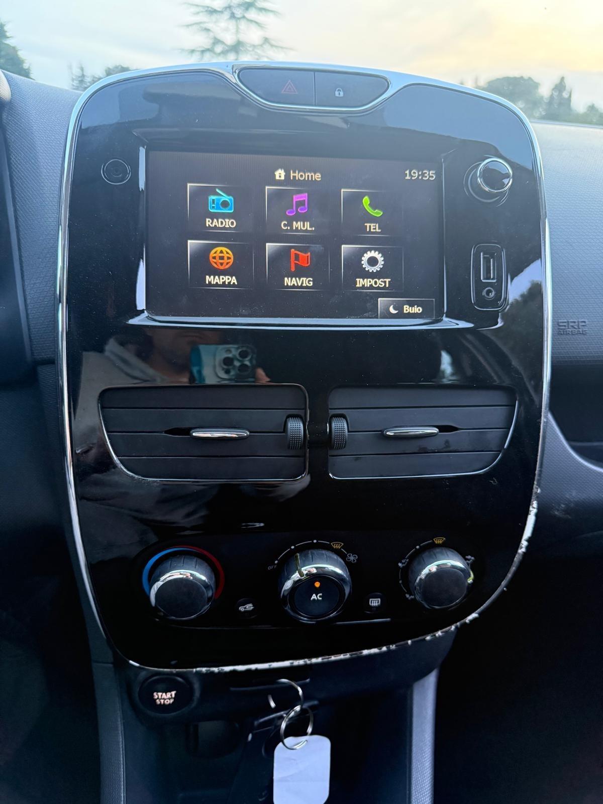 Renault Clio 1.2 Benzina GPL Neopatentati UNIPRO