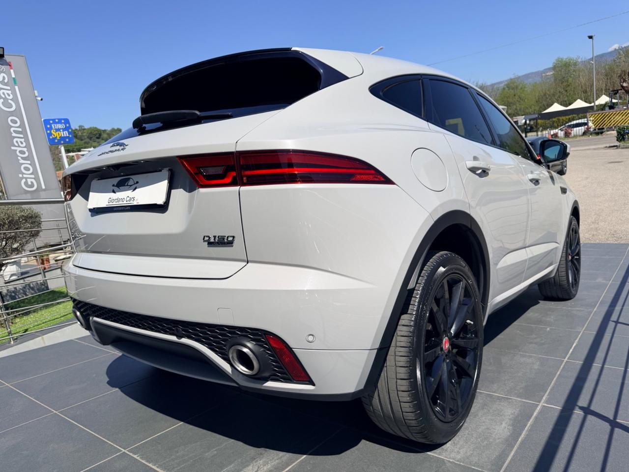 Jaguar E-Pace 2.0D 150 CV AWD aut. R-Dynamic HSE gesso