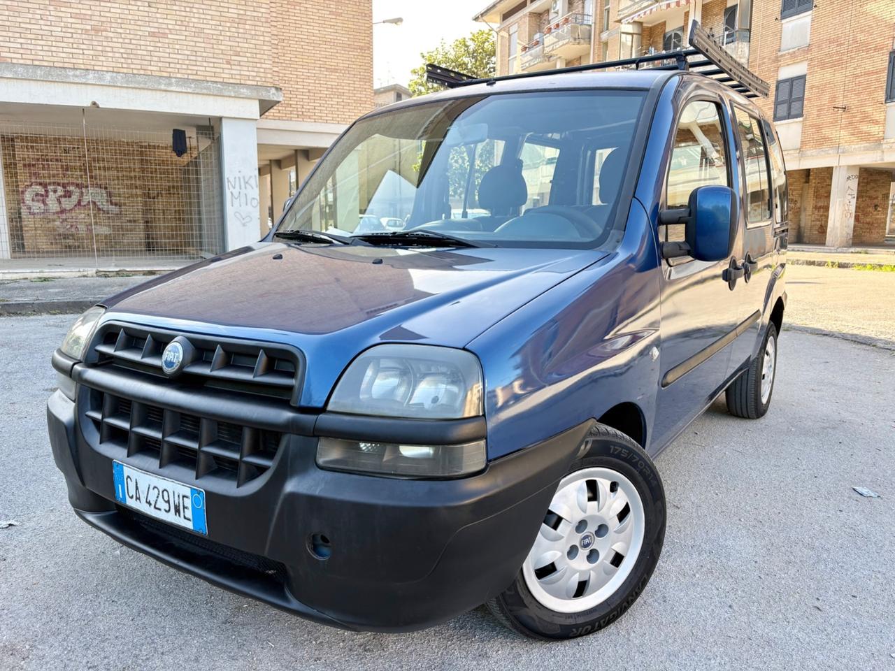 Fiat Doblo 1.9 JTD 180000km vettura 5 posti