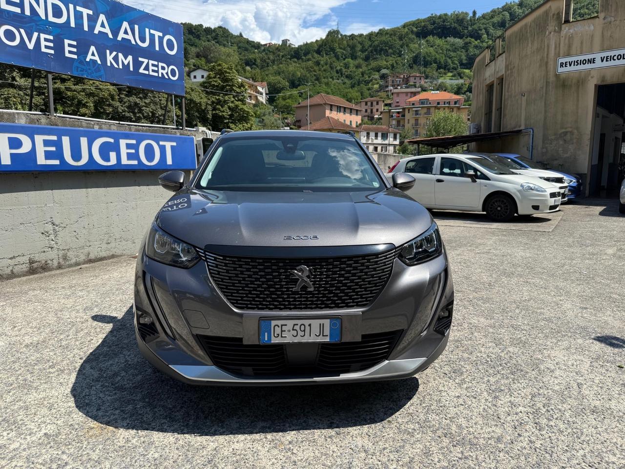 Peugeot 2008 PureTech 100 S&S Allure Pack