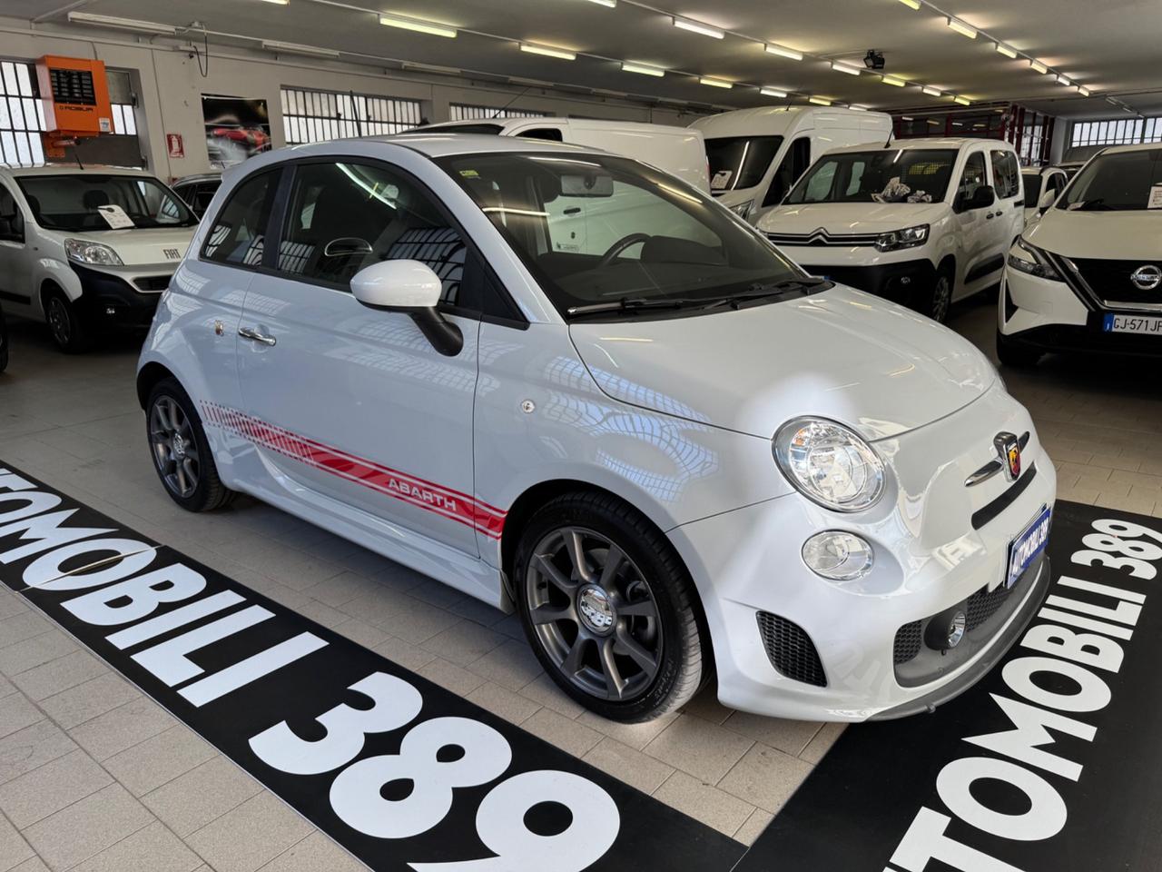 Abarth 595 1.4 Turbo T-Jet 140 CV