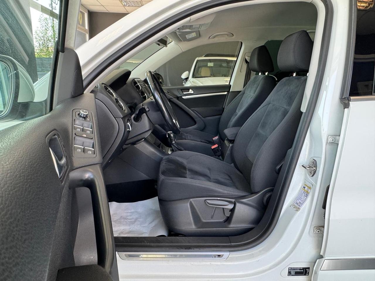 Volkswagen Tiguan 2.0 TDI 177CV 4MOT. DSG Business R-Line BMT