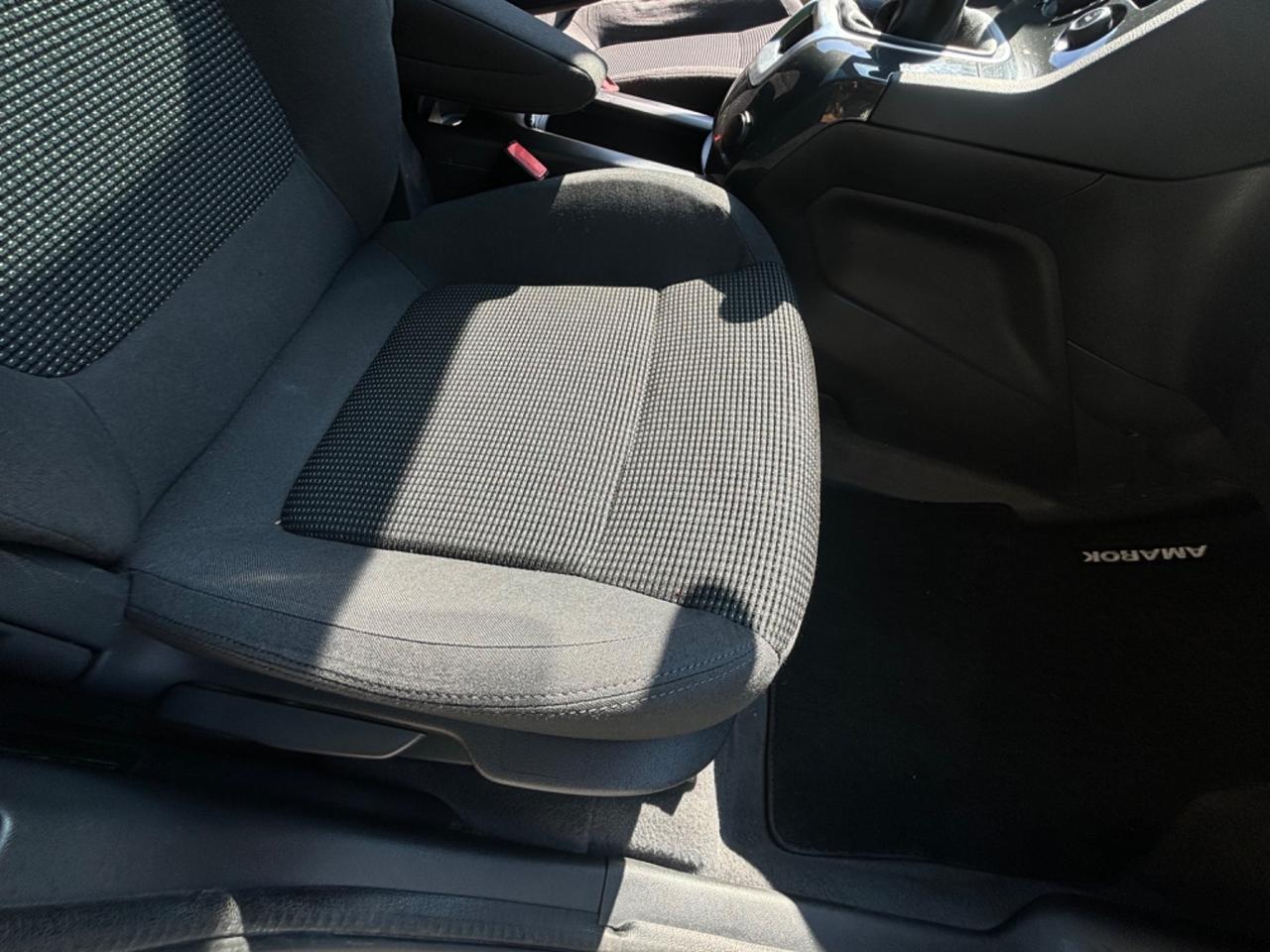 Peugeot 5008 2.0 HDi 150CV Active